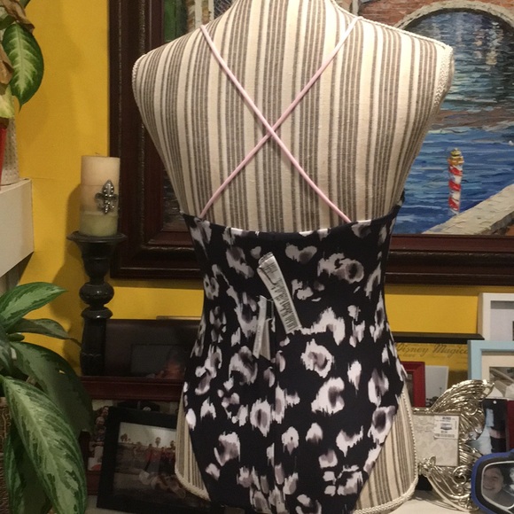 NWT TOPSHOP REVERSIBLE CHEETAH PRINT SWIMSUIT - Picture 2 of 7